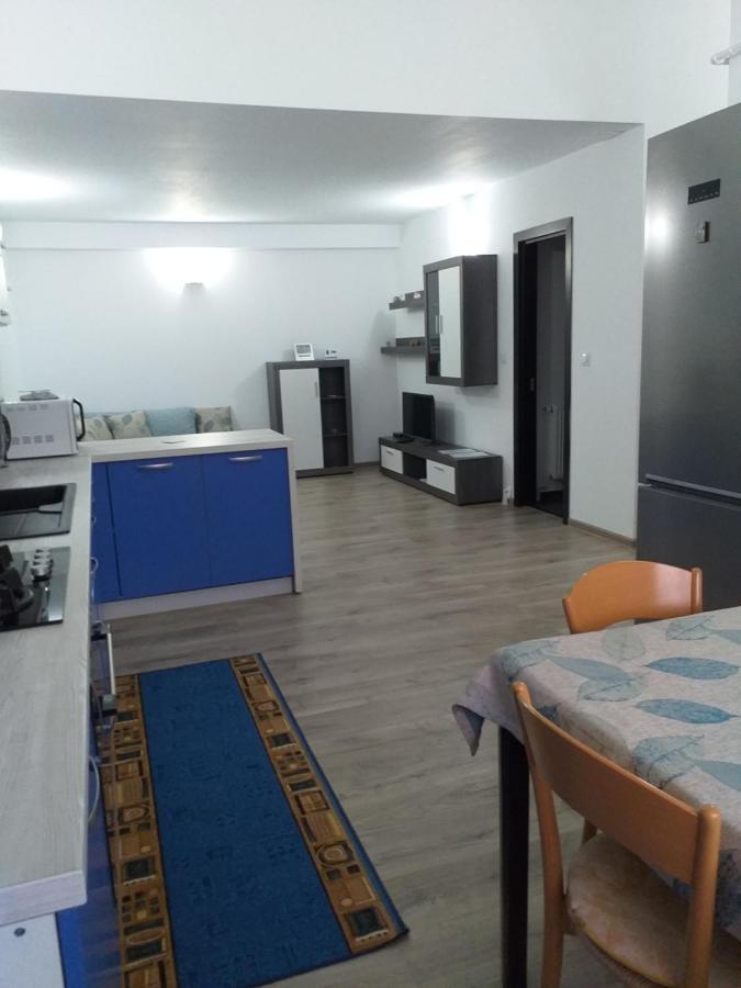 Felicita Apartment Брашов Екстериор снимка